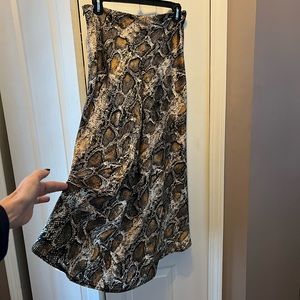 ZARA - long skirt with snake skin print.  Has front slit.  Side zipper closure.